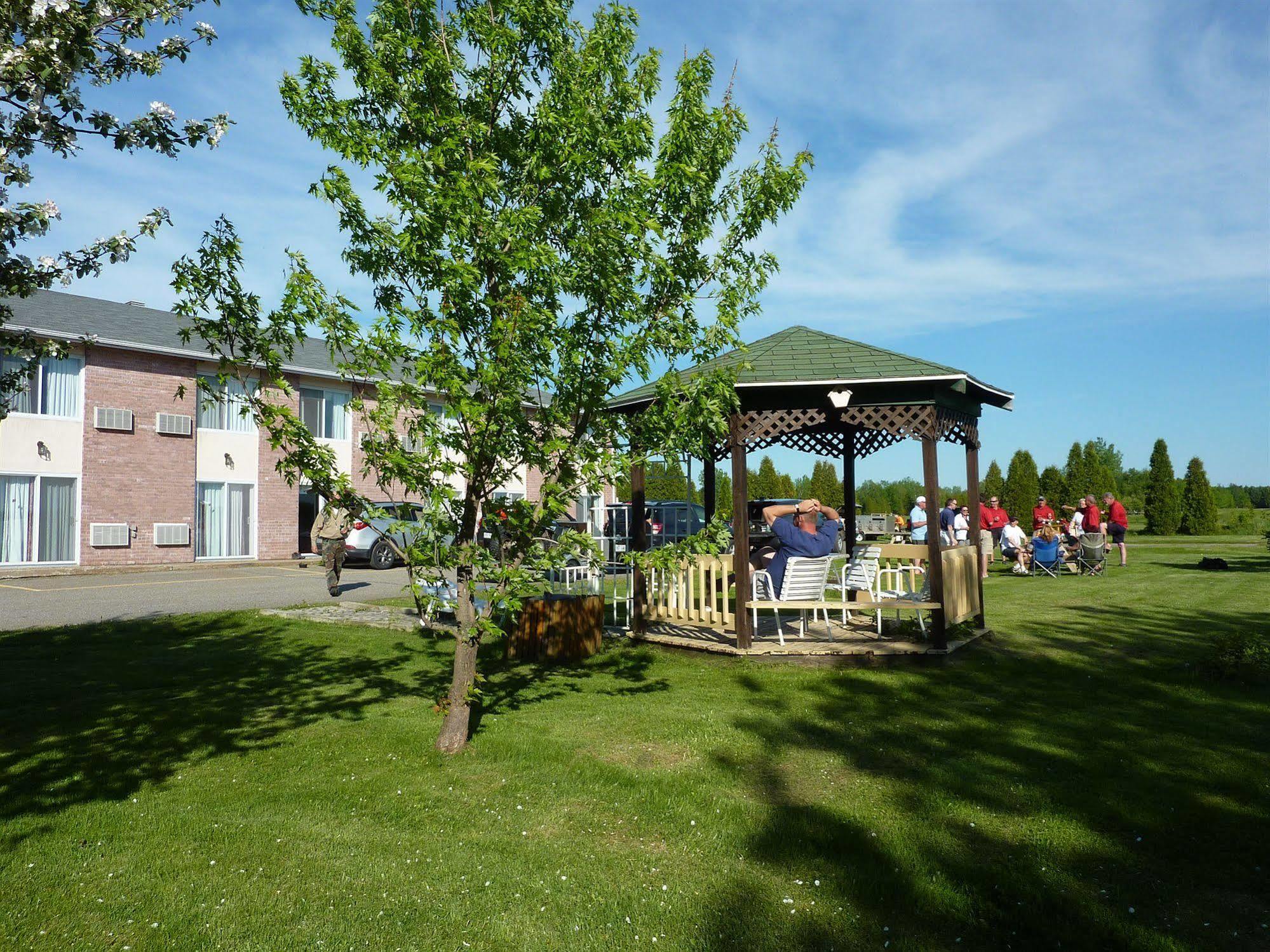 Manoir Becancourt Hotel Extérieur photo